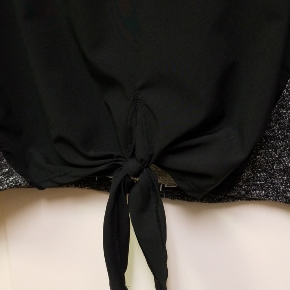 Fabletics Sweater Top - Picture 2 of 5